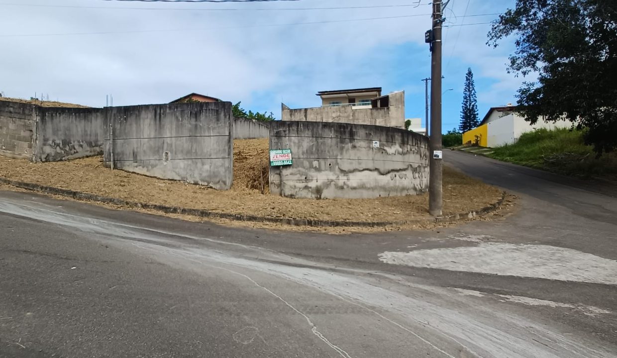 e4df33b7-9d0e-4b81-9f9f-fb1cf4fa98f8