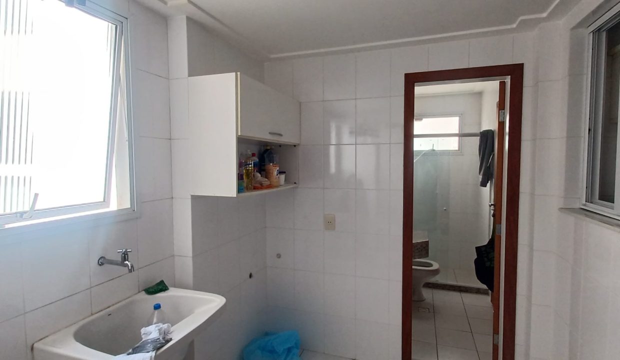 479b193d-0fcb-4e7b-a730-298486ecde84