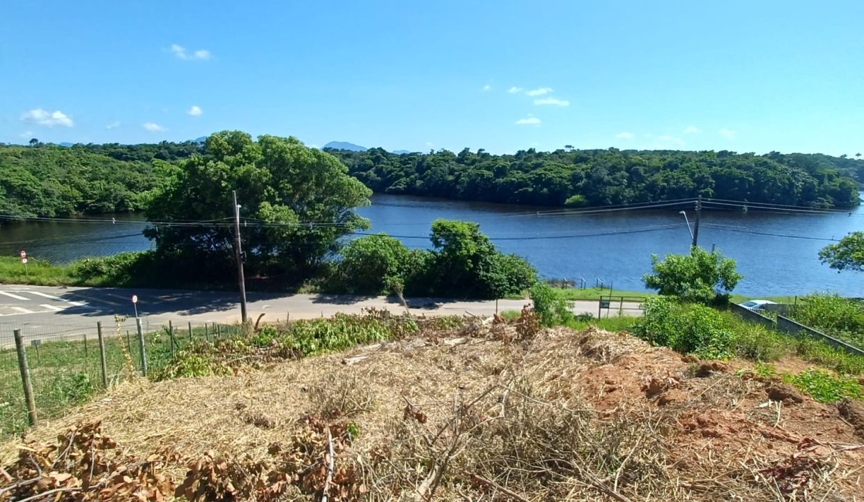 1076076c-6ced-4b9d-8fba-e565e116259b