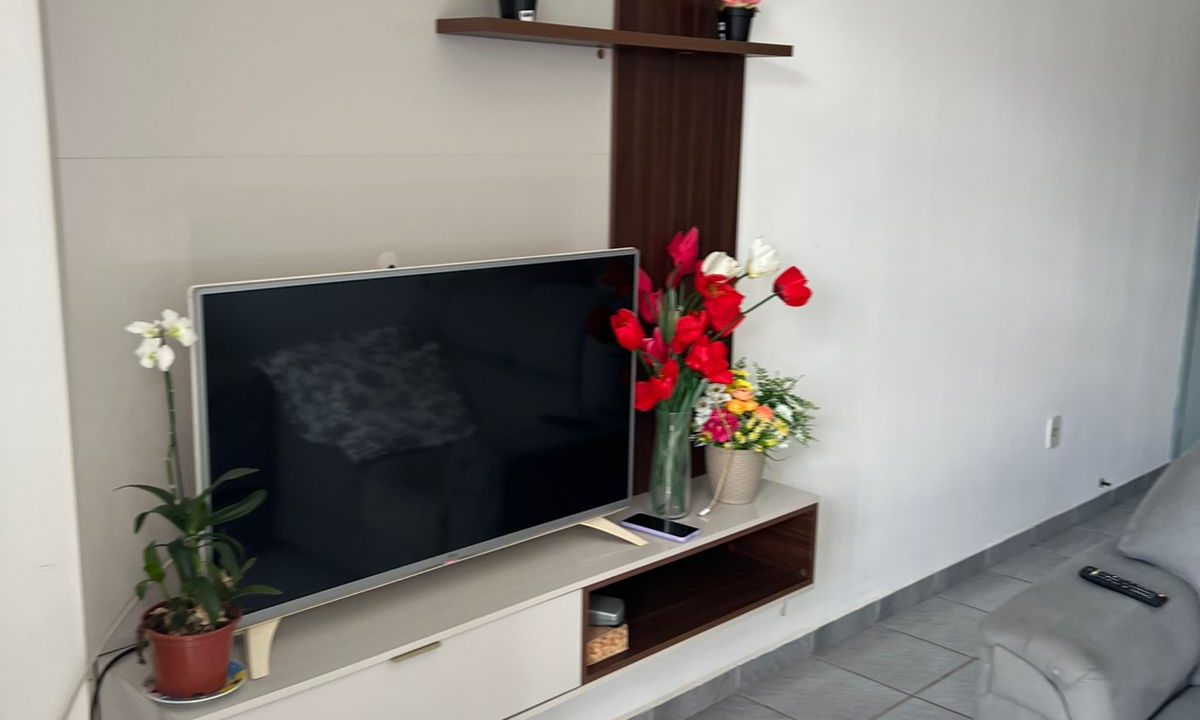 f1883848-92f3-430a-b368-2b6bd793c548